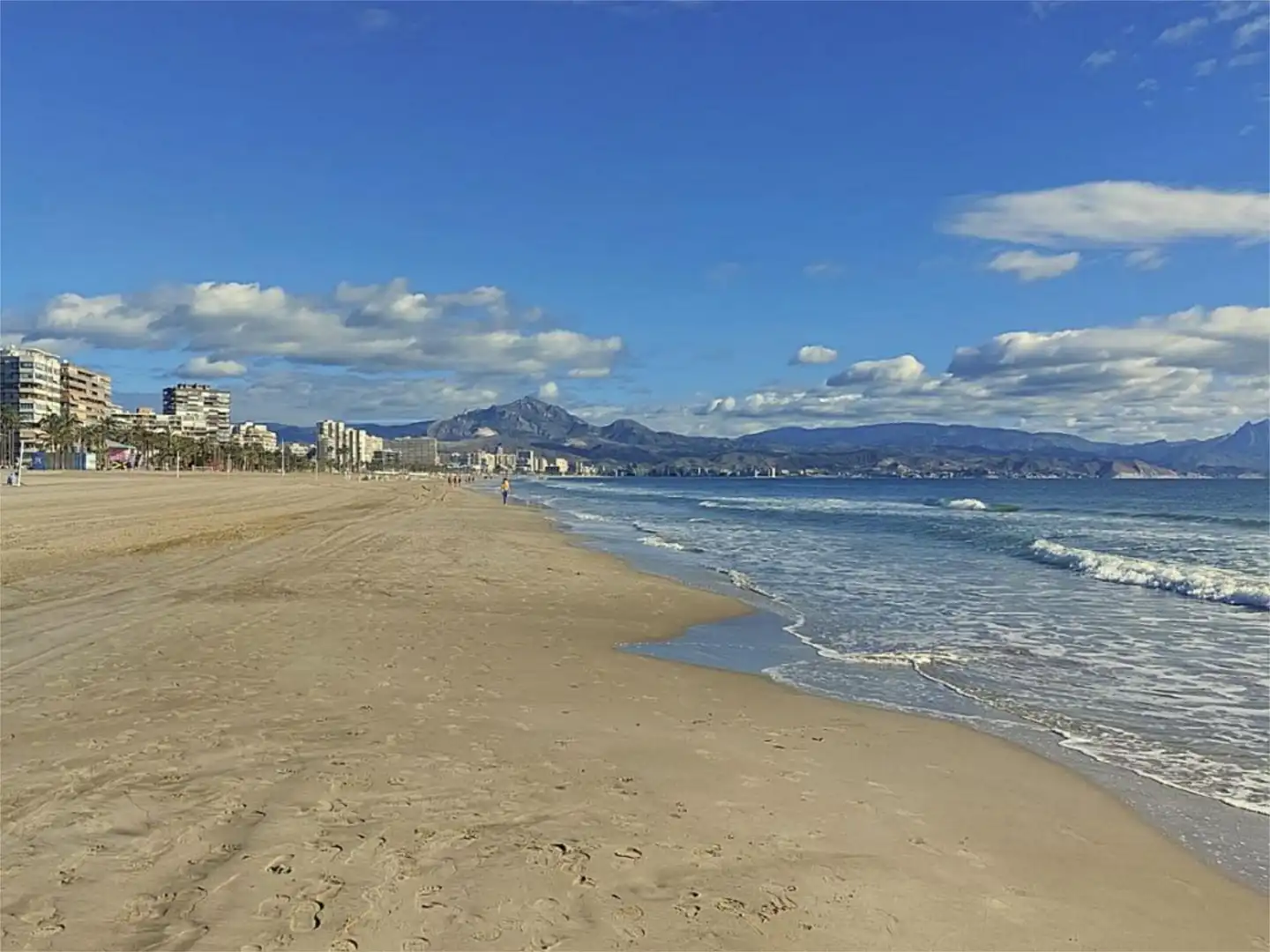 Casa adosada en  Calle de la Dorada 6 - Foto 17