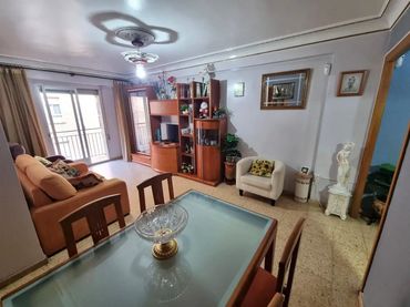 Piso en  Carrer de Manuela Estellés 56 - Foto 2