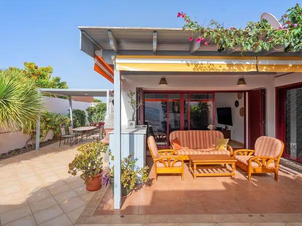 Chalet adosado en Calle Hinojo, 4, Corralejo, Corralejo - Foto 1