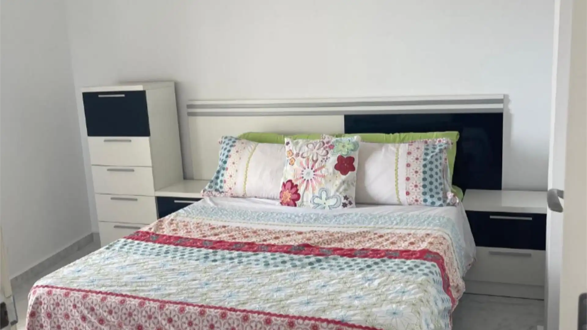 Piso en  Carrer Llevant 7 - Foto 11