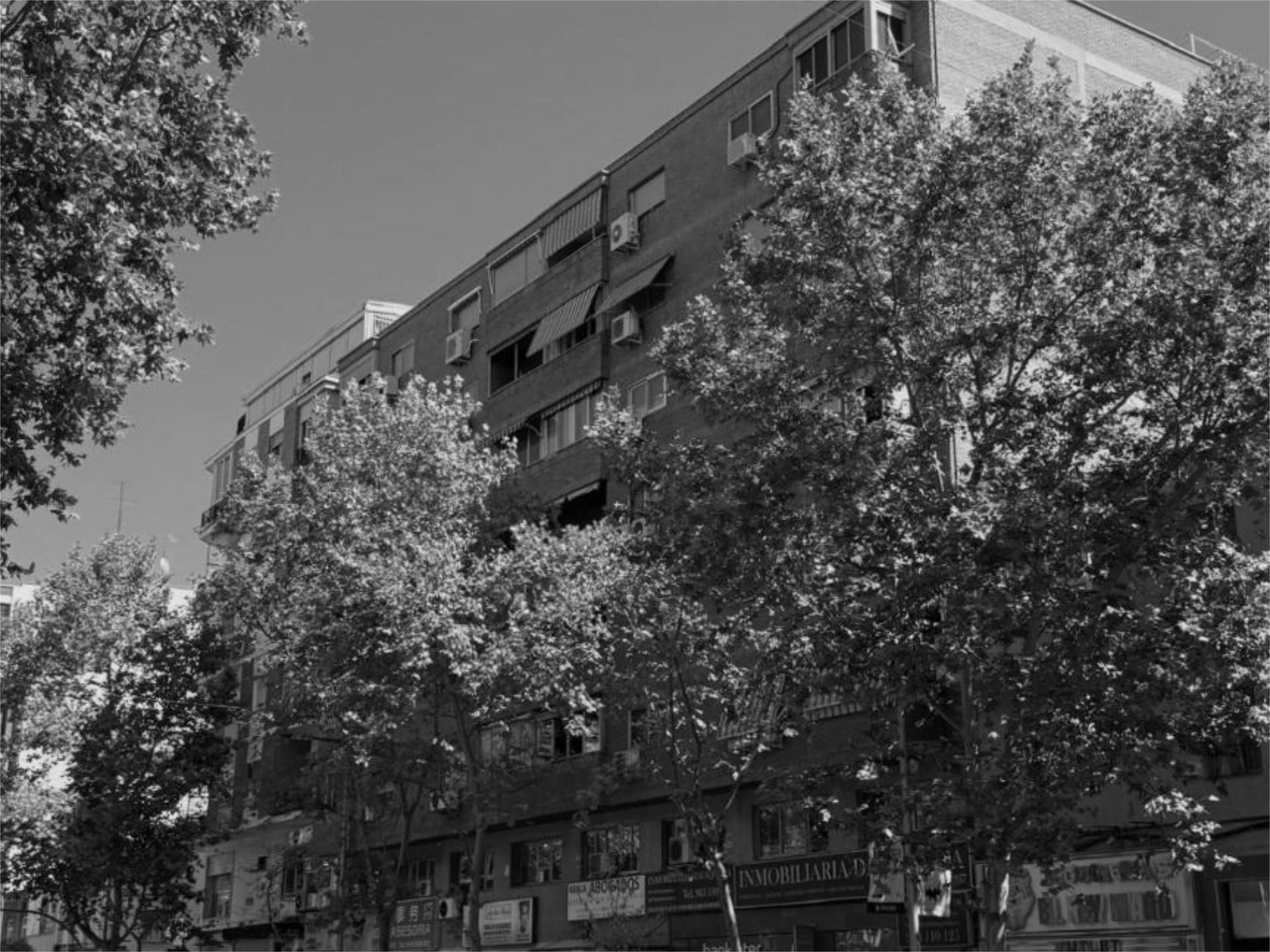 Piso en  Calle de Raimundo Fernández Villaverde 16