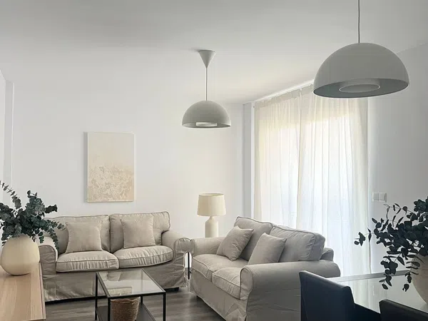 Piso en avenida Juan Sebastián Elcano, 191