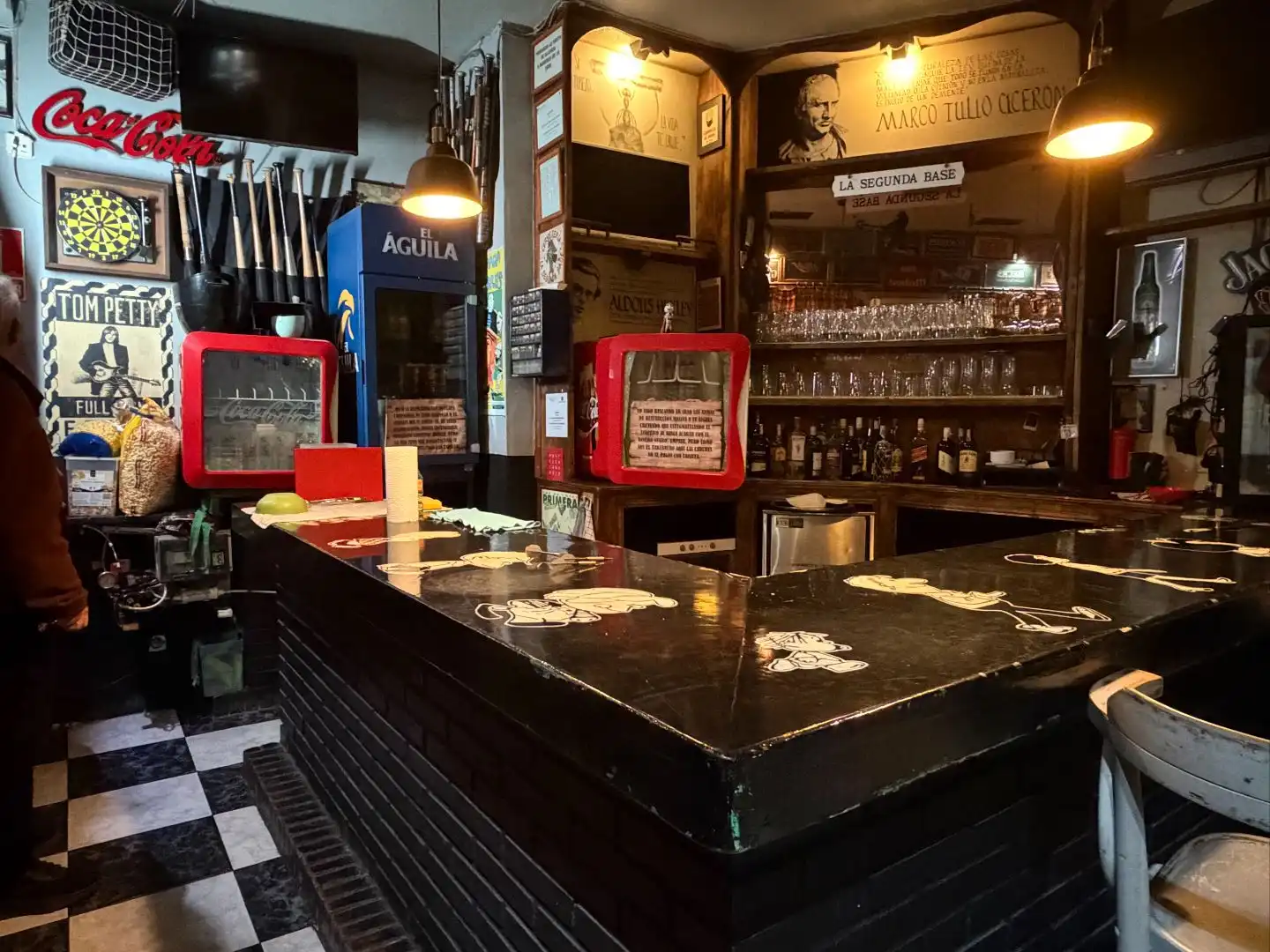 Local comercial en  Calle de Mauricio Legendre 3 - Foto 1