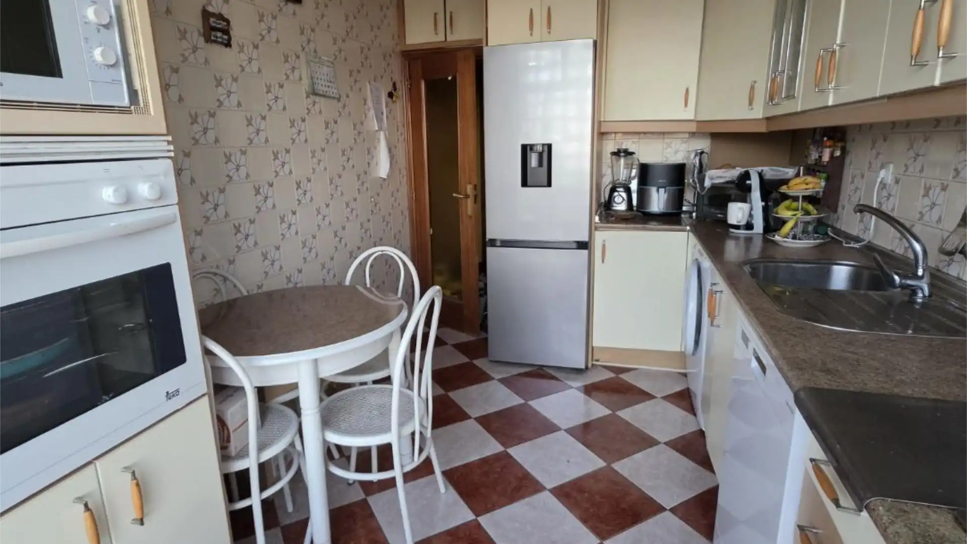 Piso en  Calle de Víctor de la Serna 3 - Foto 19