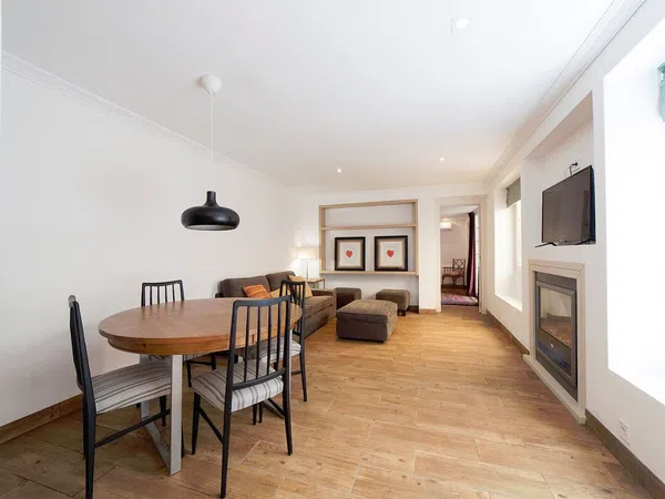 Piso en calle d' Antonio Ponz, 114 - Foto 1