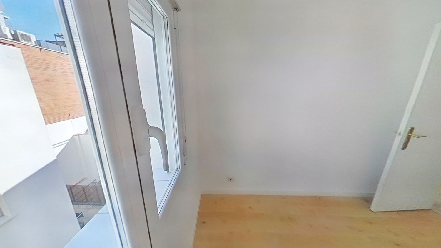 Piso en La Alhóndiga - Foto 13