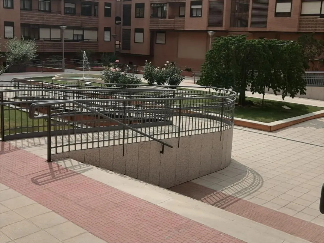 Piso en  Avenida de Villamayor 69 - Foto 8