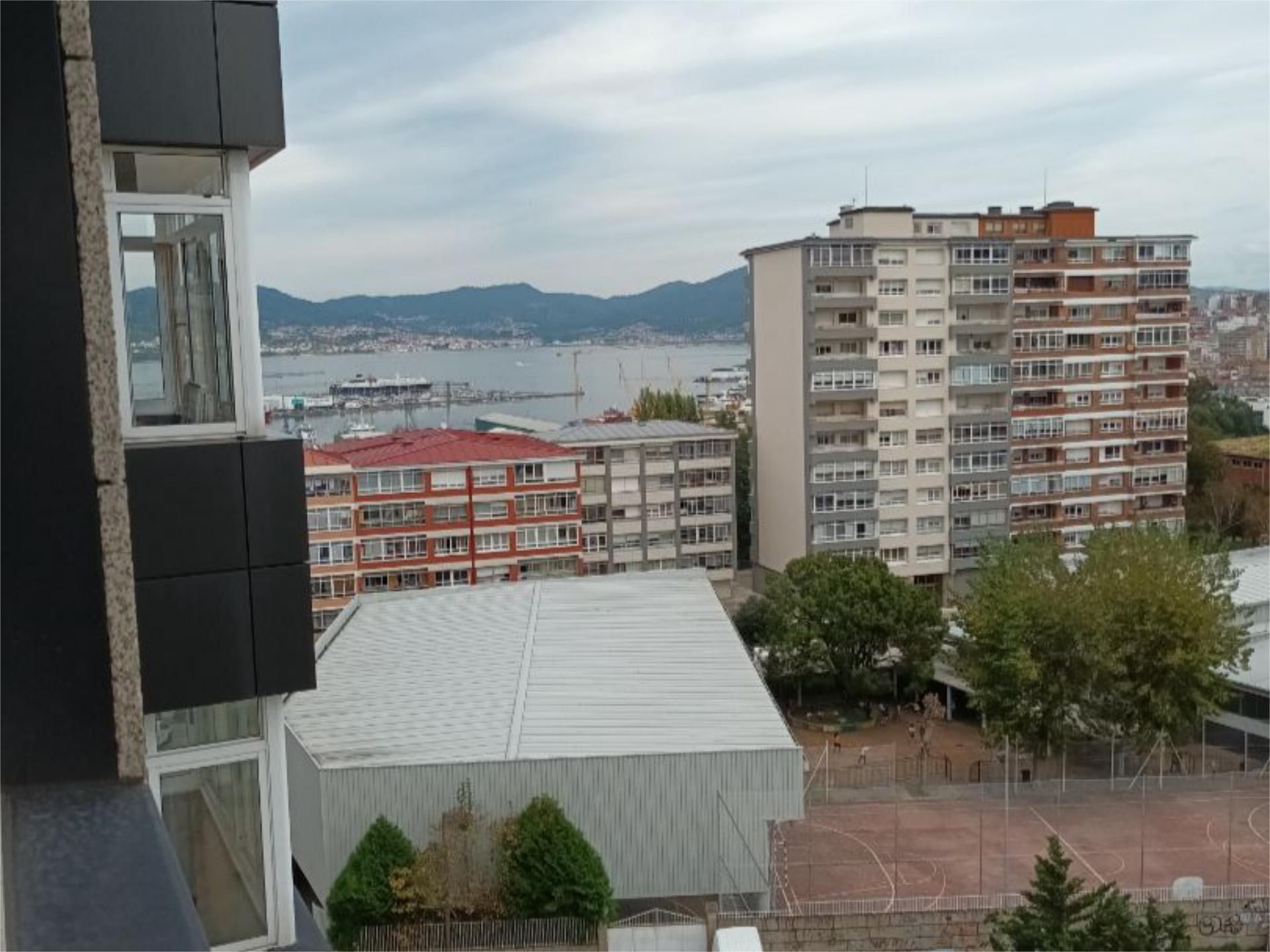 Piso en  Avenida de Castelao 54 - Foto 4