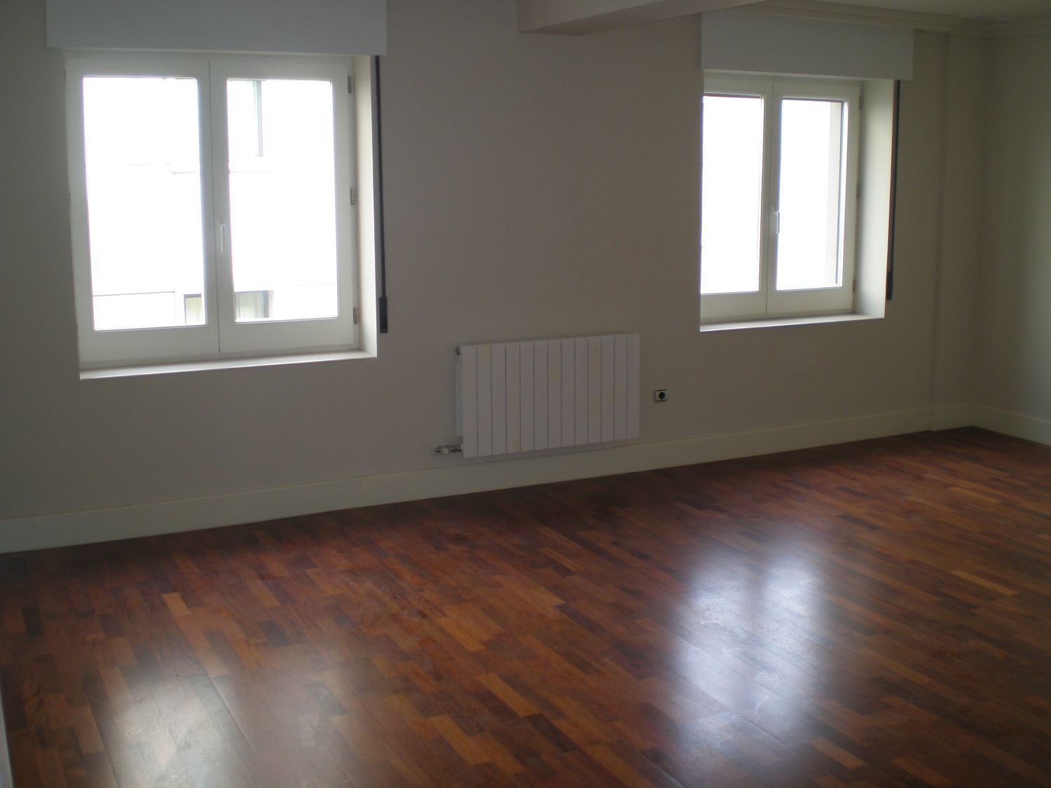 Piso en calle Ángel Ganivet, 8