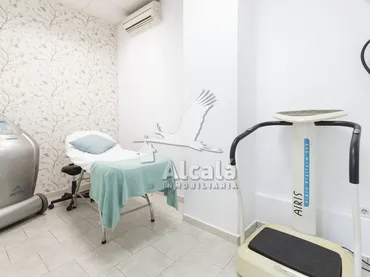 Local comercial en Alcalá de Henares - Foto 41