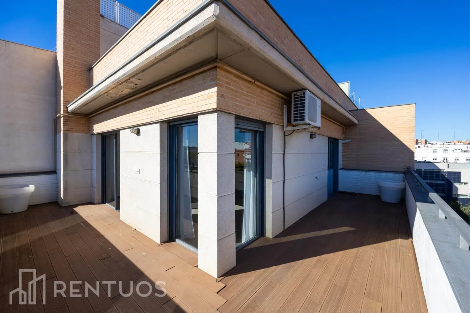 Piso en calle de Guillermo de Osma - Foto 2