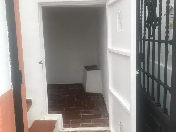 Alquiler de chalet adosado en Calle de San Luis, 4 - Foto 3