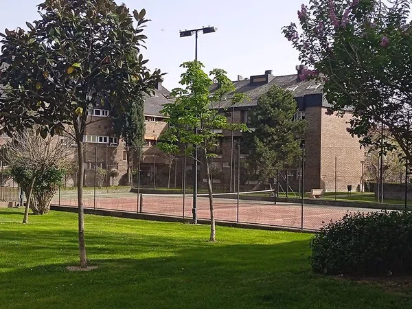 Dúplex en Carretera de Boadilla, 35, Casco Antiguo, Casco Antiguo - Foto 1