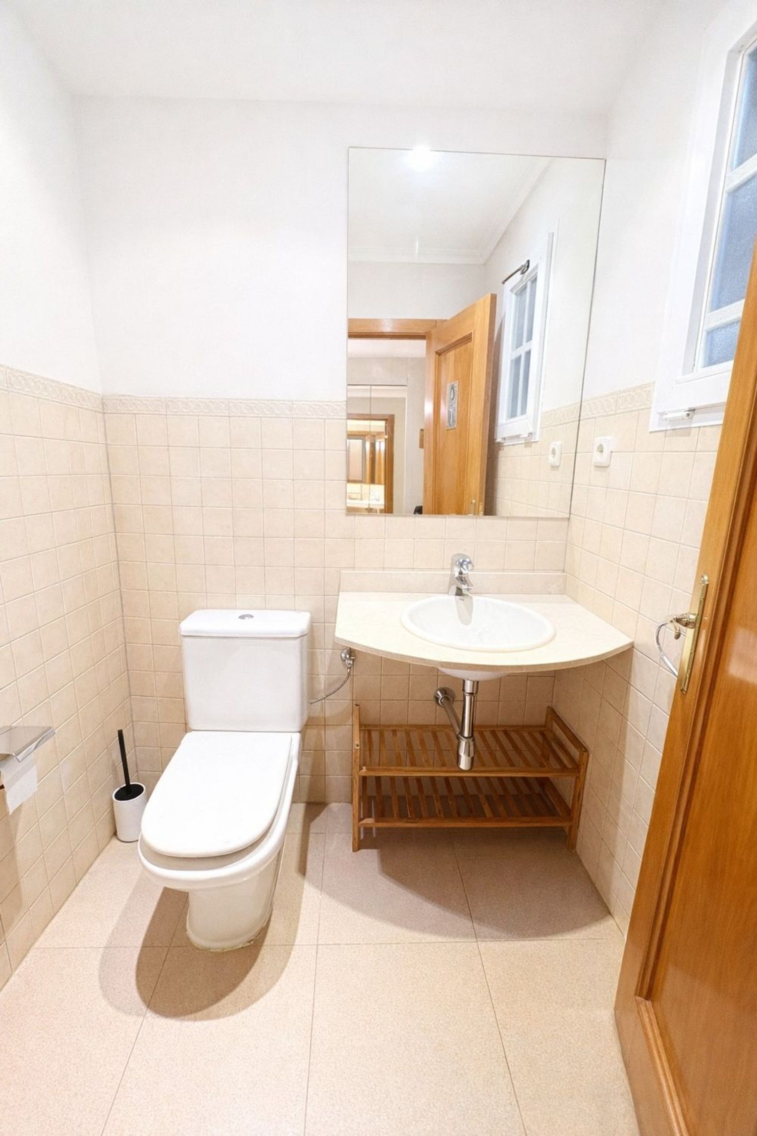 Chalet adosado en Urb. nuevo gales Barrio Monte Rozas - Foto 9