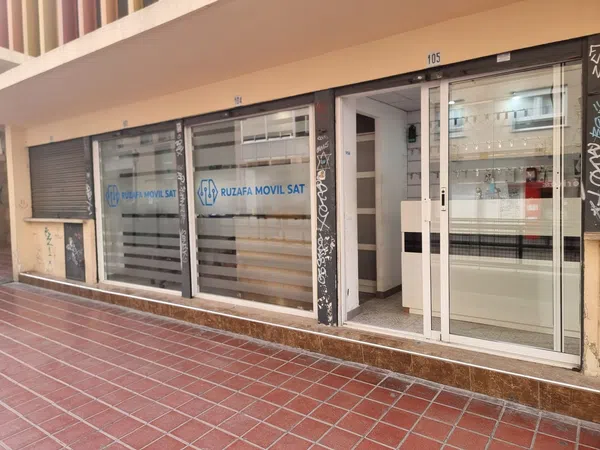Establecimiento en traspaso en Plaza Barón de Cortes, 101 - Foto 2