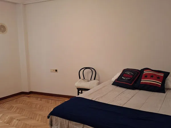 Piso en Francisco de Vitoria, 3 - Foto 3