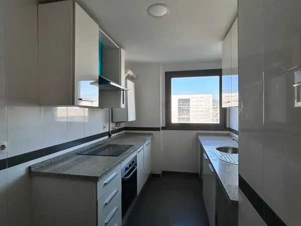 Piso en avenida de la Libertad, 1 - Foto 2