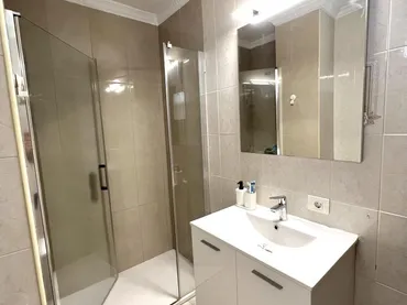 Apartamento en  Avenida Santiago Puig 4 - Foto 2