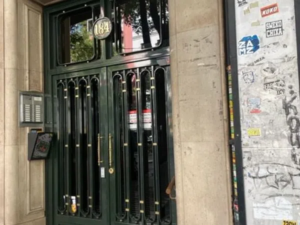 Piso en calle Alcalá, 184