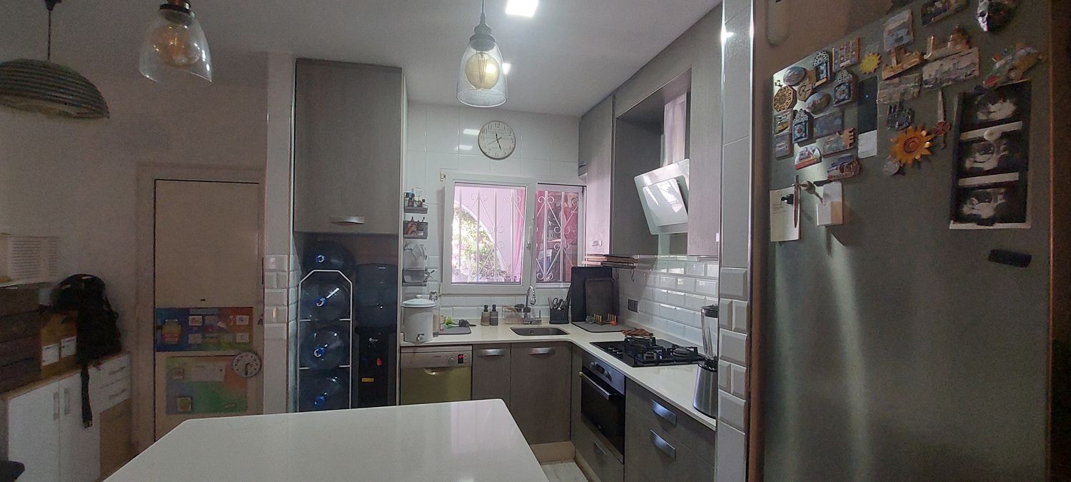Chalet adosado en Calle Picasso, 46 - Foto 4