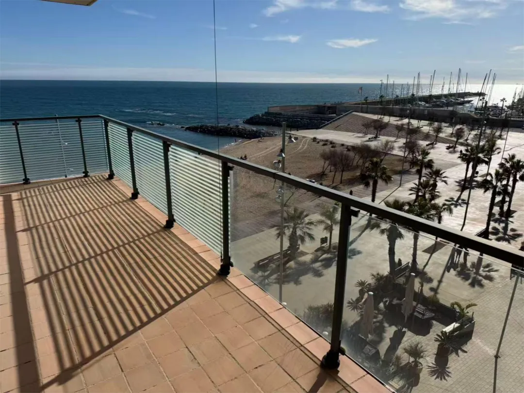 Piso en  Plaça Pati de Vela 1 - Foto 2