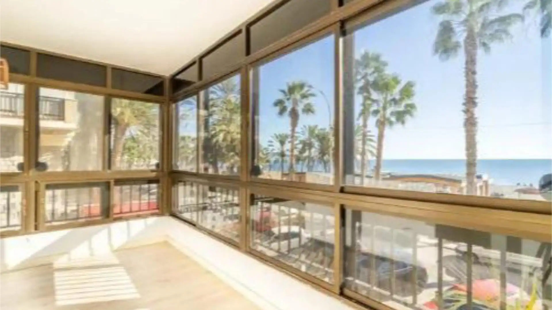 Piso en  Calle Pintor Guerrero del Castillo 2 - Foto 15