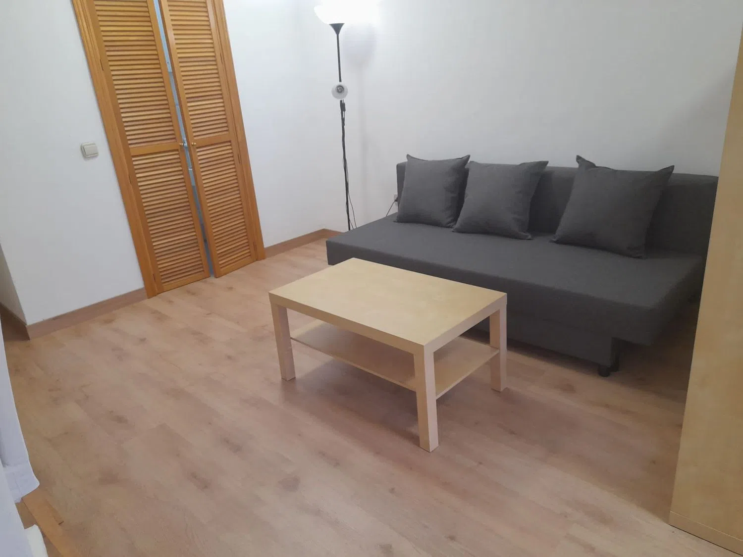 Estudio en calle de la Infanta Mercedes, 67 - Foto 8