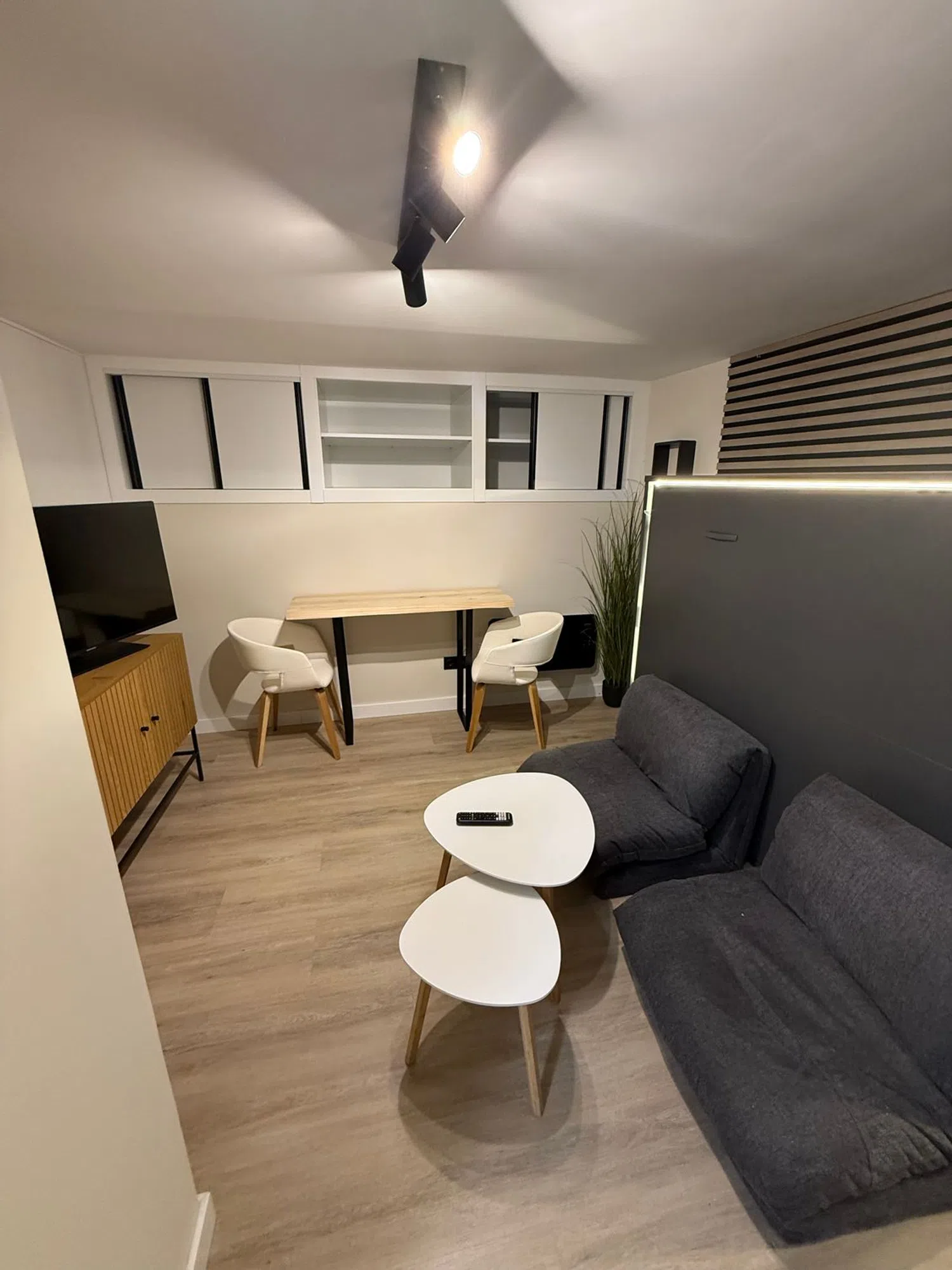 Estudio en calle de Antonio Zapata, 15