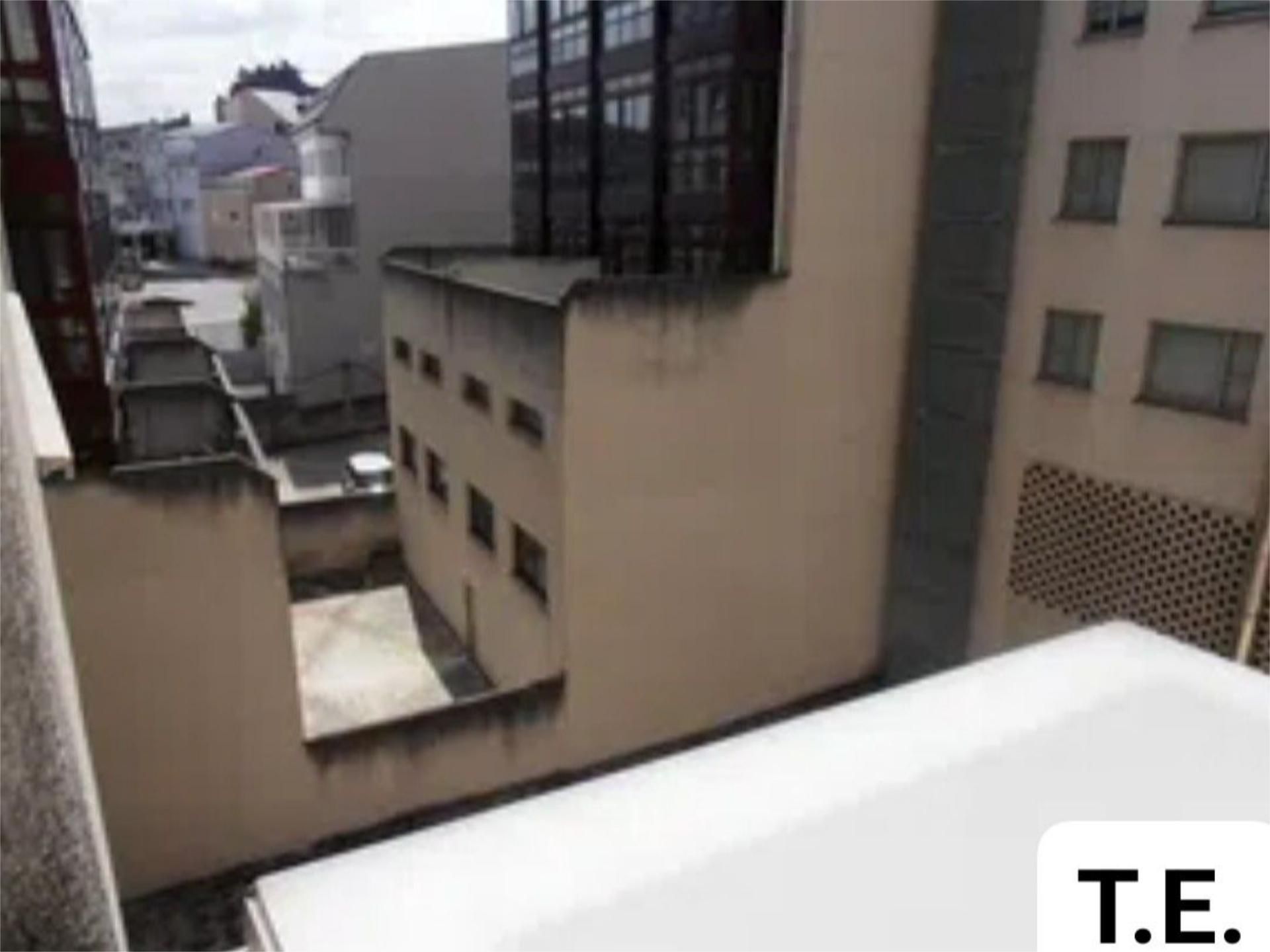 Piso en  Rúa Mendaña de Neyra 26 - Foto 4