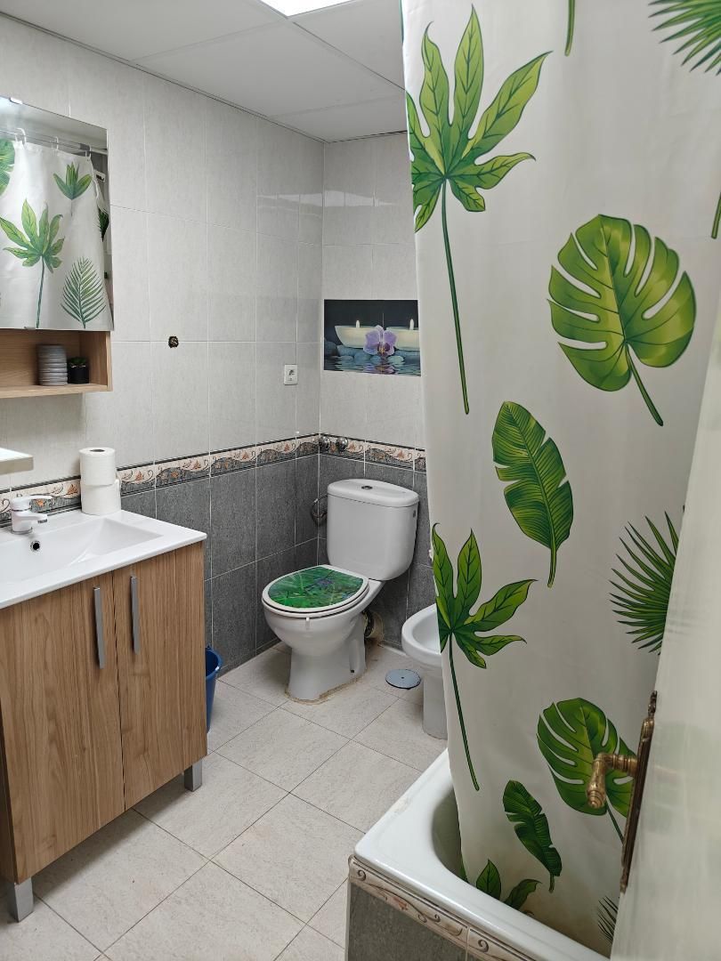 Piso en  Calle Ronda de Panaderos 4 - Foto 14