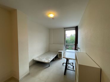 Apartamento en  Calle Profesor Joaquín Hellín 2 - Foto 4