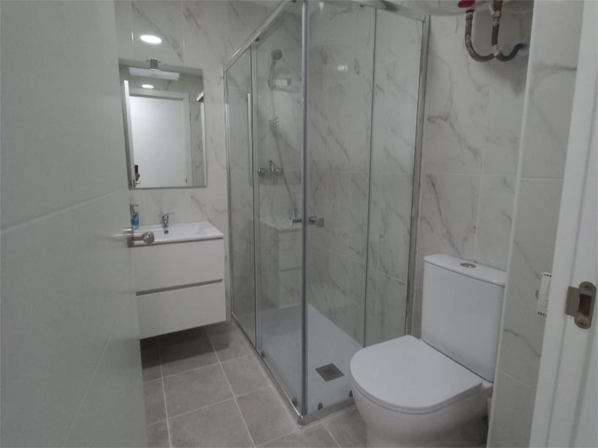 Piso en  Calle Bazán 20 - Foto 2