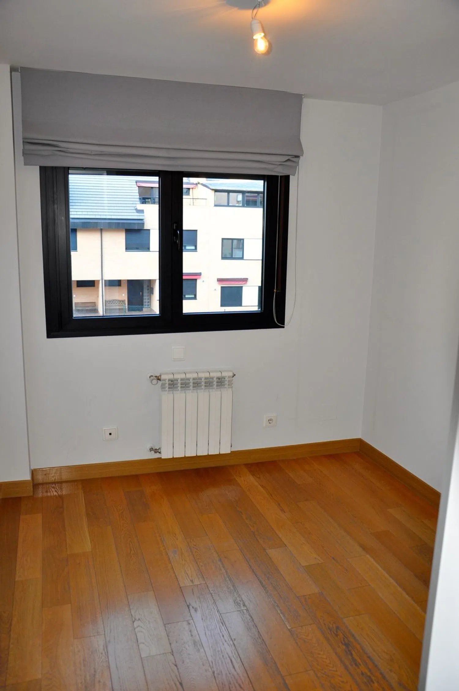 Piso en calle de la Bahía de Santander, 85 - Foto 12