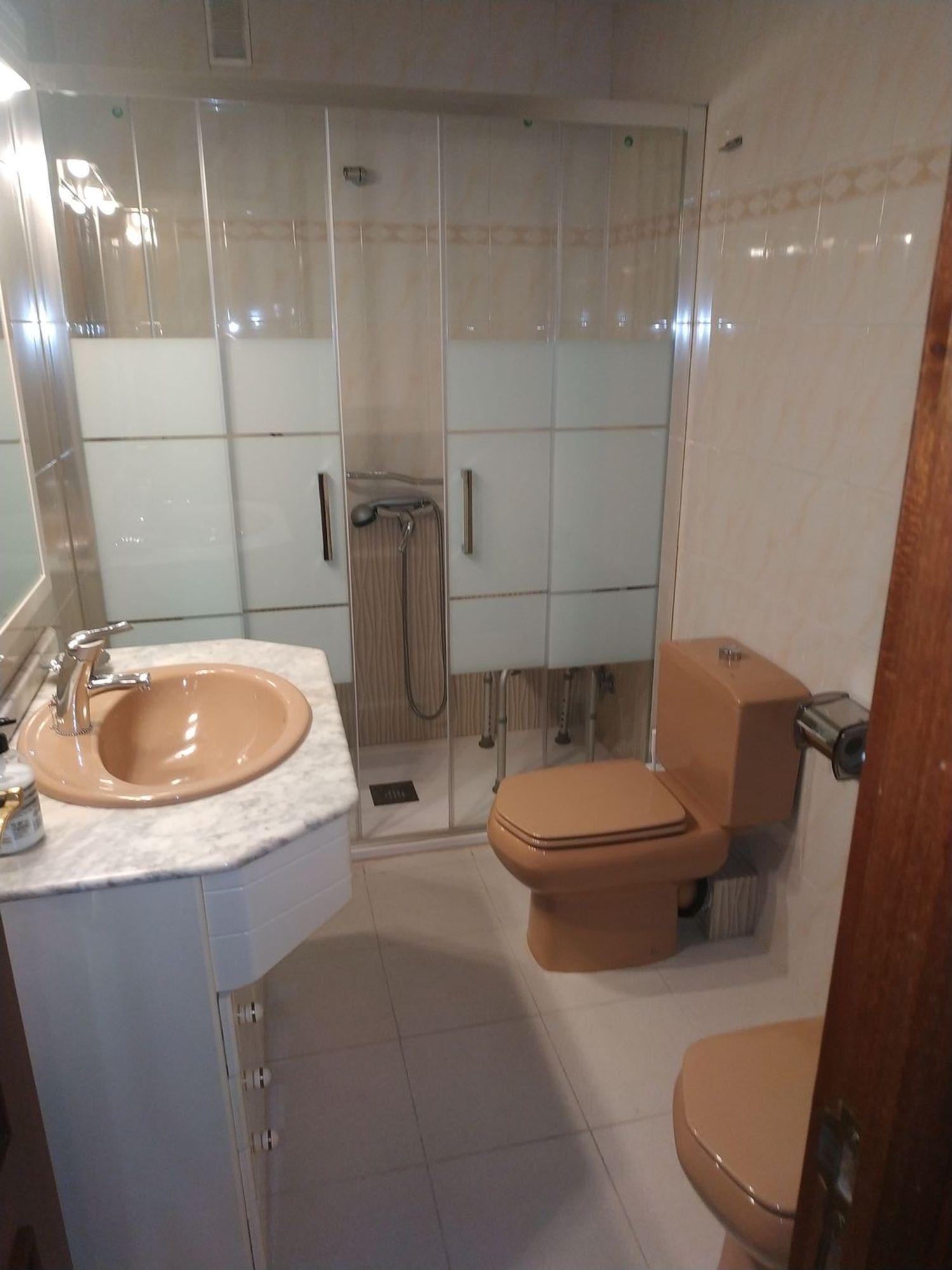 Chalet adosado en Orcasitas - Foto 17