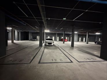 Garaje en  Calle Escritora Ángeles López de Ayala 4 - Foto 2