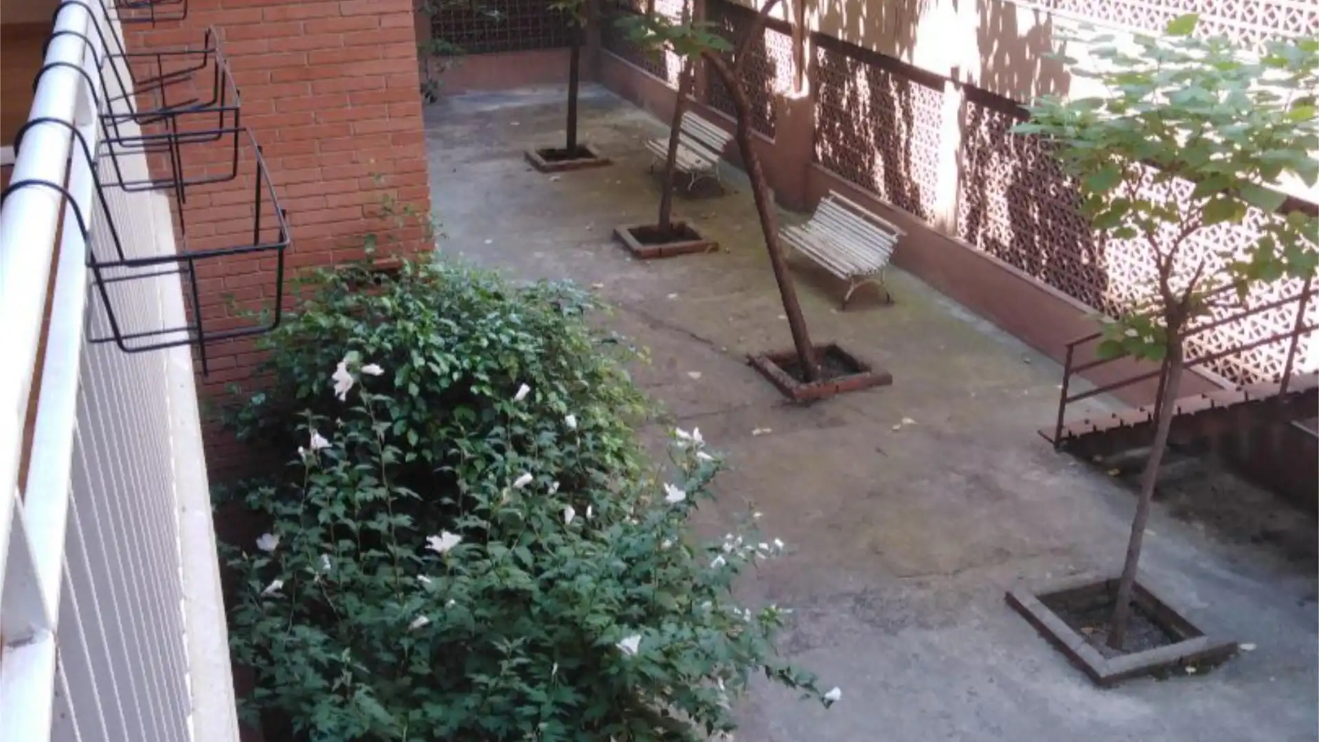 Piso en  Carrer de Llorens i Barba 5 - Foto 11