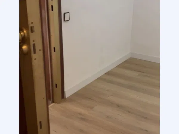 Alquiler de ático en Avenida de la Reina Mercedes, 63