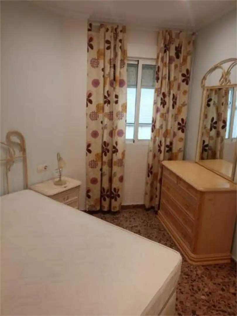 Piso en residencial - Foto 4