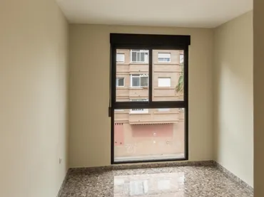 Piso en  Carrer de Joan Manuel Serrat 4 - Foto 6