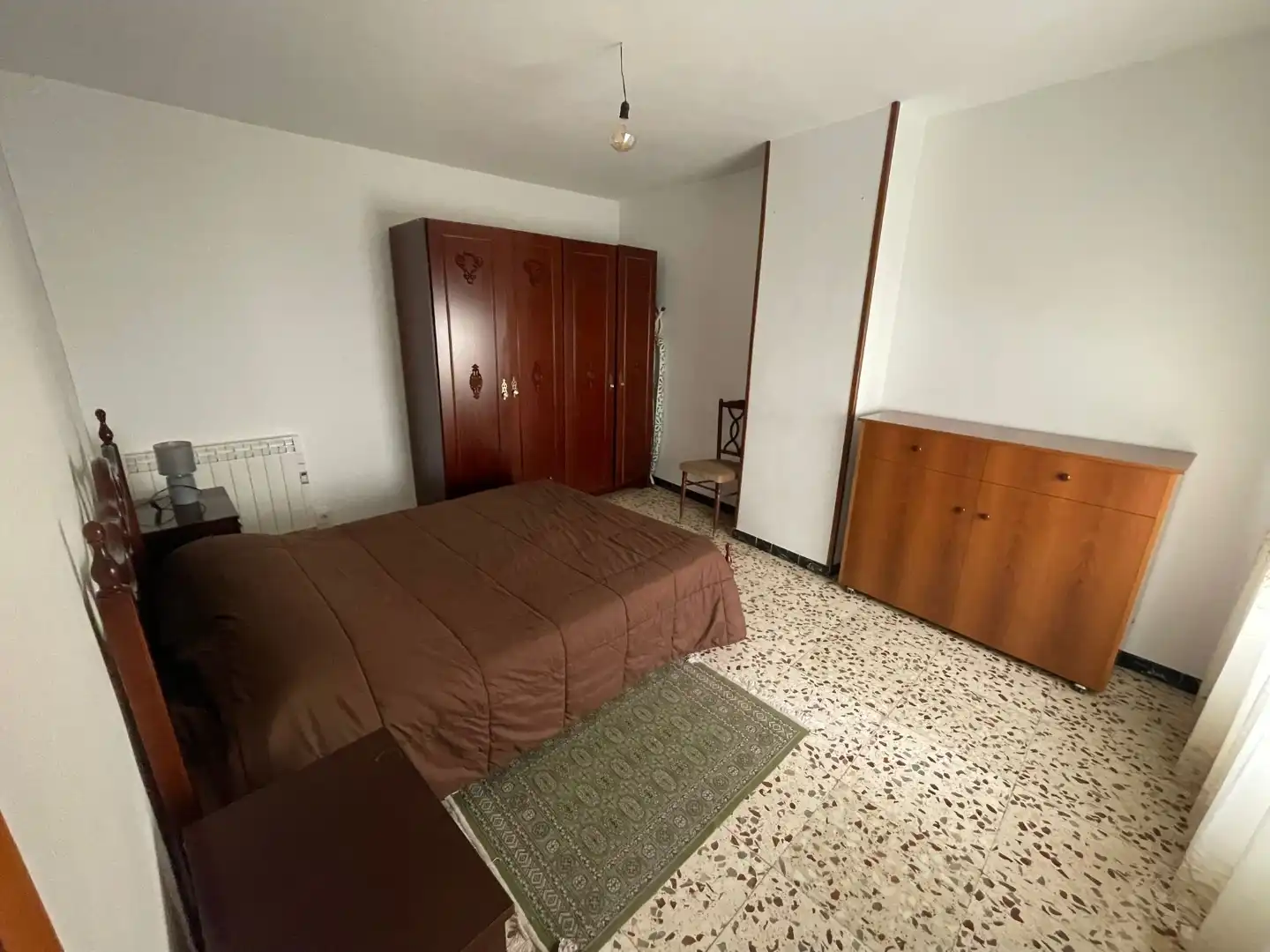 Casa adosada en  Calle Pedaneo Inocente Flores 1 - Foto 4