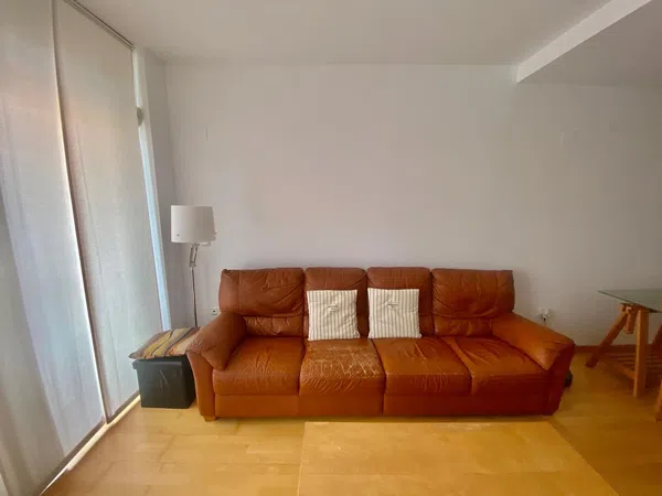 Piso en calle Poeta José Agustín Goytisolo, 3