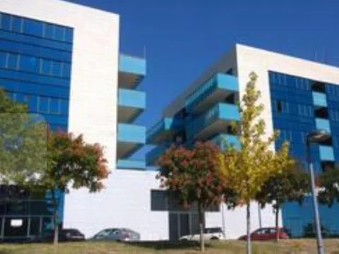 Estudio en puente Cultural, 6