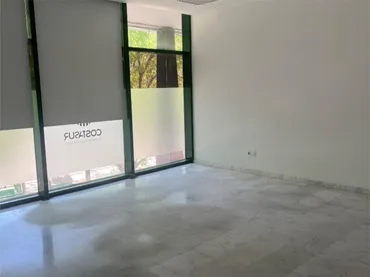 Local comercial en  Calle Aviación 33 - Foto 1