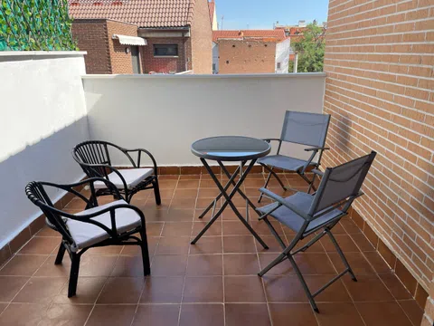 Ático en calle Carolinas, 15