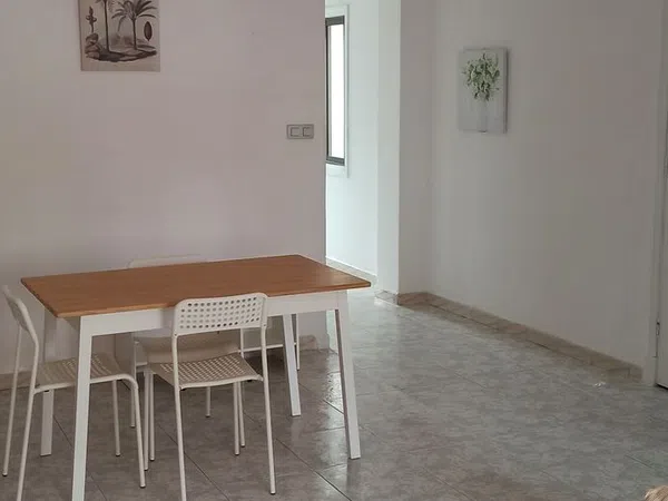 Piso en calle Portela, 2