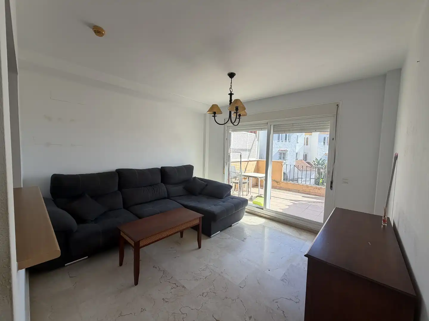 Apartamento en  Calle Moreno Torroba 22 - Foto 5
