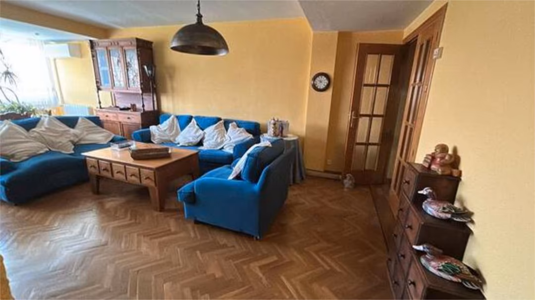 Piso en Herrera Oria - Foto 1