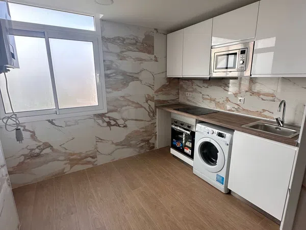 Piso en via Lusitana, 118 - Foto 1