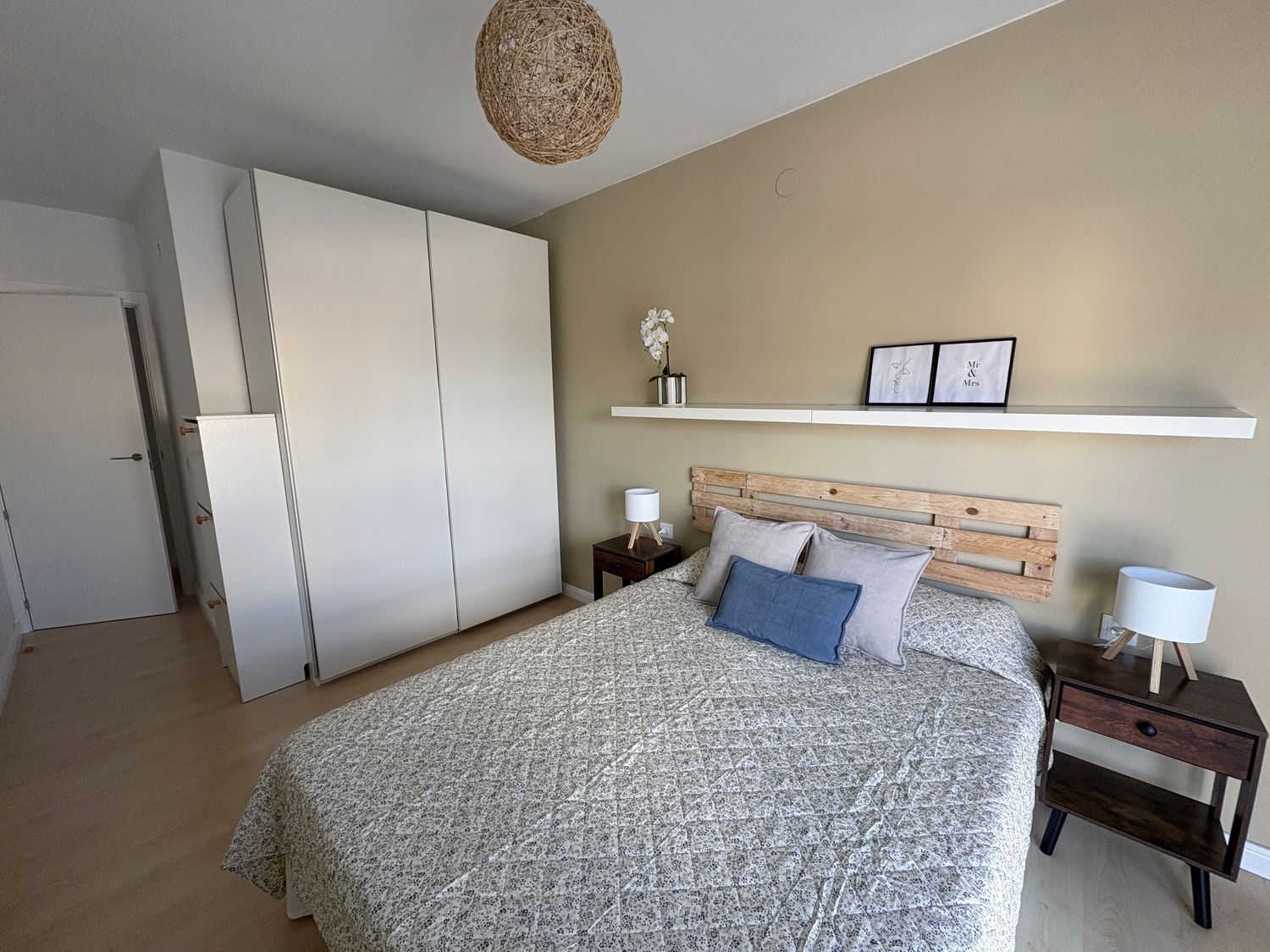 Piso en calle Escampleros, 1 - Foto 2