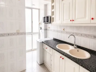 Piso en  Avenida Alfonso El Sabio 27 - Foto 5